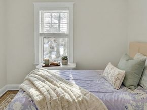 10 Dexter Rd, Lexington MA 02420