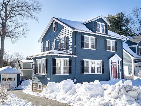 10 Dexter Rd, Lexington MA 02420