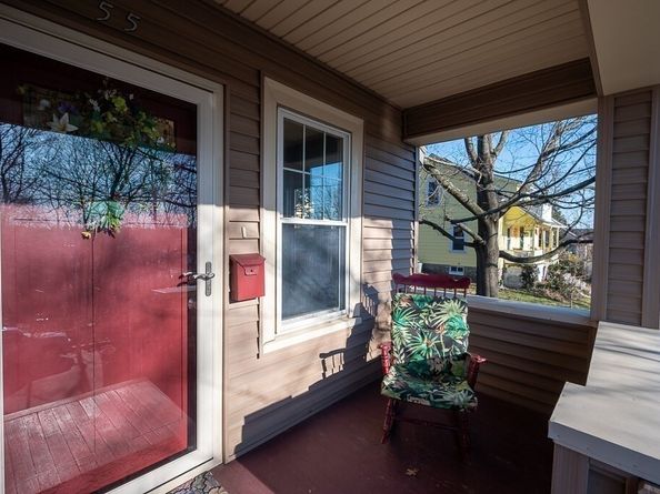 55 Standish St, Worcester MA 01604