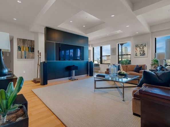 1166 Washington St 7046, Boston MA 02118