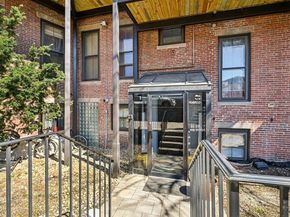 1 Pembroke St 1D, Chelsea MA 02150