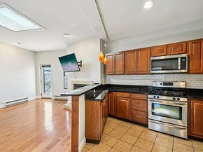 1 Pembroke St 1D, Chelsea MA 02150