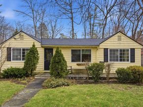 4 Town Road, Littleton MA 01460