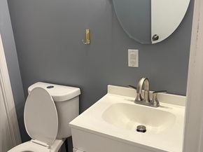 742 Daniel Shays Hwy 1F, Athol MA 01331
