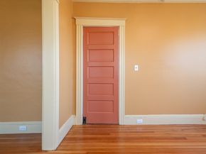434 Essex Street 2R, Salem MA 01970