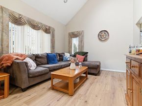 30 Old Quarry Dr 30, Weymouth MA 02188