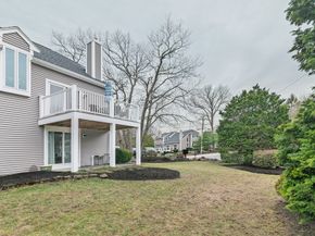 30 Old Quarry Dr 30, Weymouth MA 02188