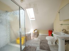 41 Derby St, Somerville MA 02145