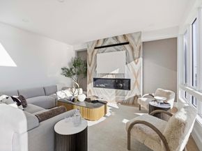 156 Crabtree, Quincy MA 02171