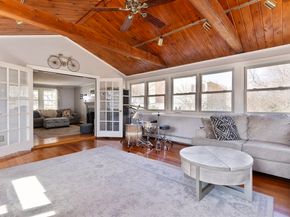 97 Francis Ave, Shrewsbury MA 01545
