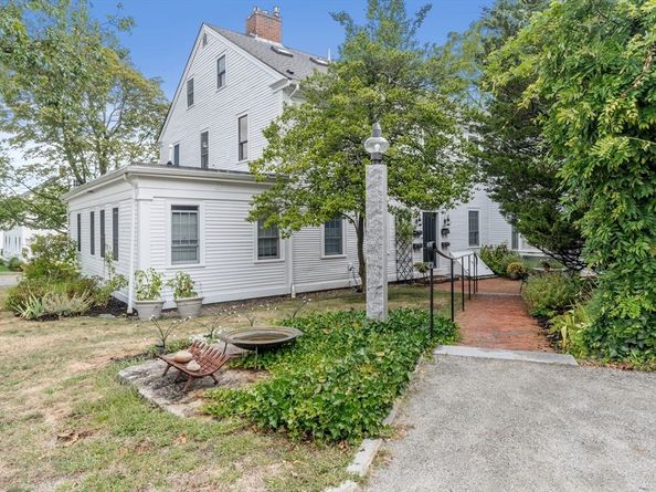 15 High Street D, Rockport MA 01966