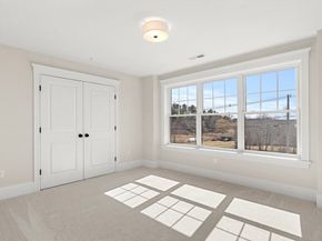 24 Fellows Rd 3, Ipswich MA 01938
