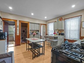 41 Tatman St, Worcester MA 01607