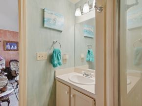 60 Rantoul St 708N, Beverly MA 01915