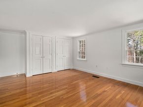 85 Strawberry Hill St, Dover MA 02030