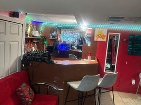40 Baker Rd, Everett MA 02149