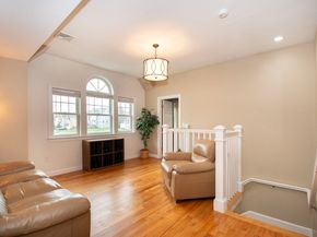 10 Jensen Farm Rd, Braintree MA 02184