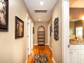 10 Jensen Farm Rd, Braintree MA 02184