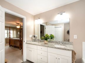 10 Jensen Farm Rd, Braintree MA 02184