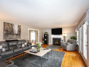 10 Jensen Farm Rd, Braintree MA 02184