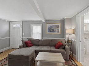 9 Clyde 9, Somerville MA 02145