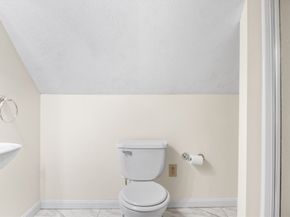 111 Brigham St 20C, Hudson MA 01749