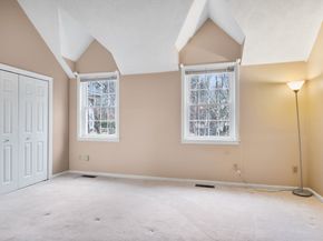 111 Brigham St 20C, Hudson MA 01749