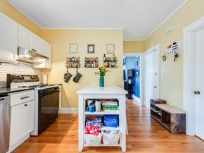 6 Pinedale Rd 1, Boston MA 02131