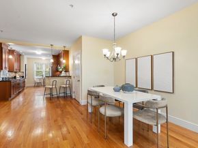 38 Courtyard Pl 38, Lexington MA 02420