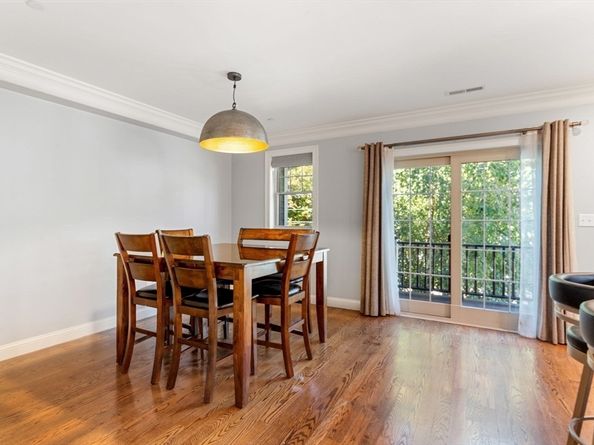 22 Hawthorne Street 2, Boston MA 02119