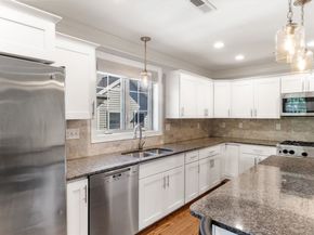 22 Hawthorne Street 2, Boston MA 02119