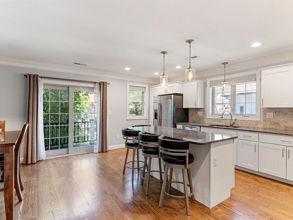 22 Hawthorne Street 2, Boston MA 02119