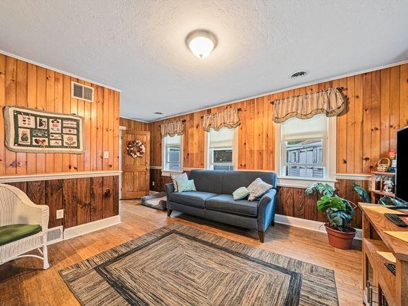 425 East Street, Weymouth MA 02189