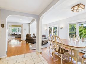 318 South St, Hanson MA 02341