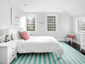 10r Martins Lane, Hingham MA 02043