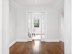 10r Martins Lane, Hingham MA 02043