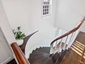 10r Martins Lane, Hingham MA 02043