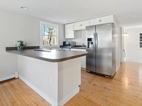 10r Martins Lane, Hingham MA 02043