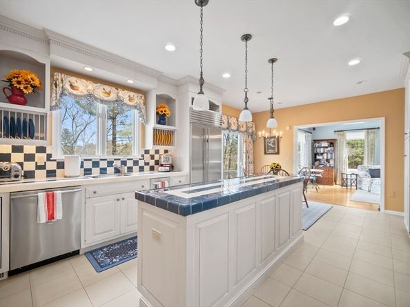 618 Sudbury Street, Marlborough MA 01752