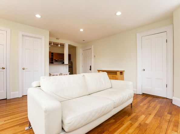 41 Worcester Sq 5, Boston MA 02118