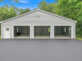63 North St, Grafton MA 01519