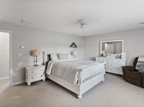 24 Sunset Rd, Lynn MA 01904