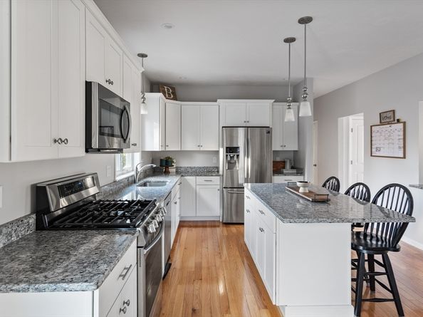 24 Sunset Rd, Lynn MA 01904