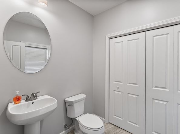 24 Sunset Rd, Lynn MA 01904