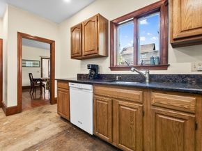 26 Oakland St, Newburyport MA 01950