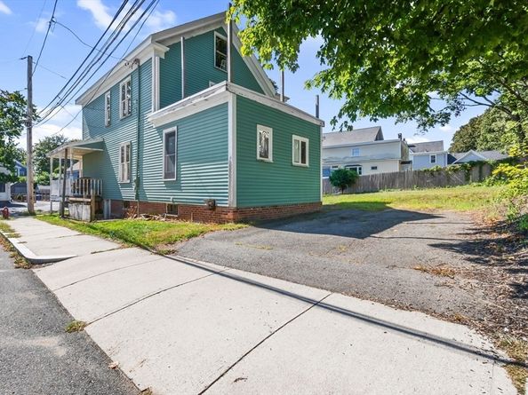 26 Oakland St, Newburyport MA 01950