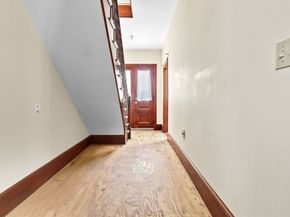 26 Oakland St, Newburyport MA 01950