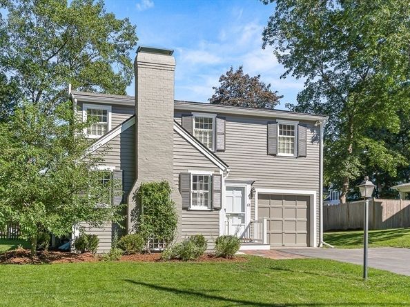 61 Mayo Road, Wellesley MA 02482