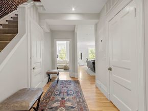 178 Commonwealth PH, Boston MA 02116