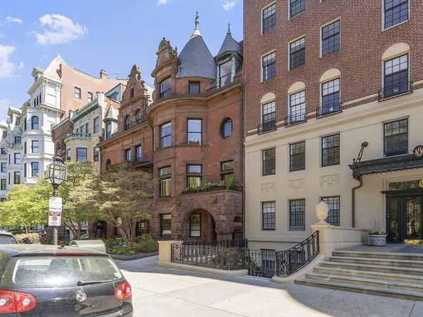 178 Commonwealth PH, Boston MA 02116